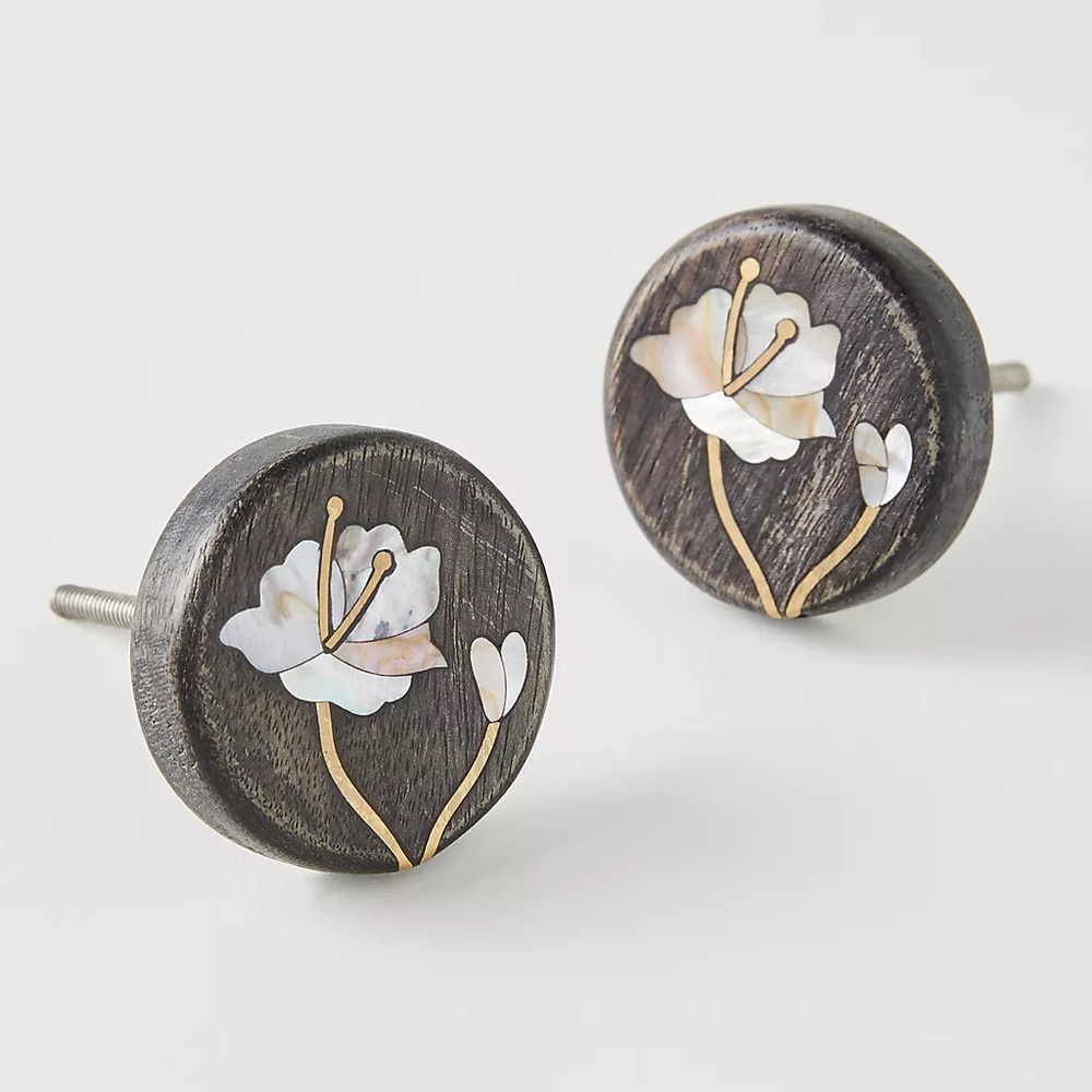 Anthropologie Olivia Knobs (10) - Picture 1 of 5